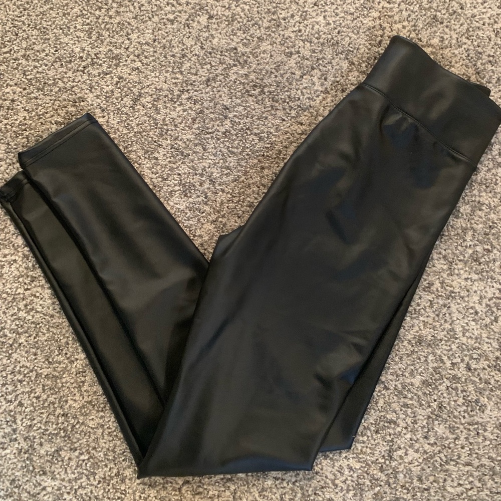Faux leather leggings
